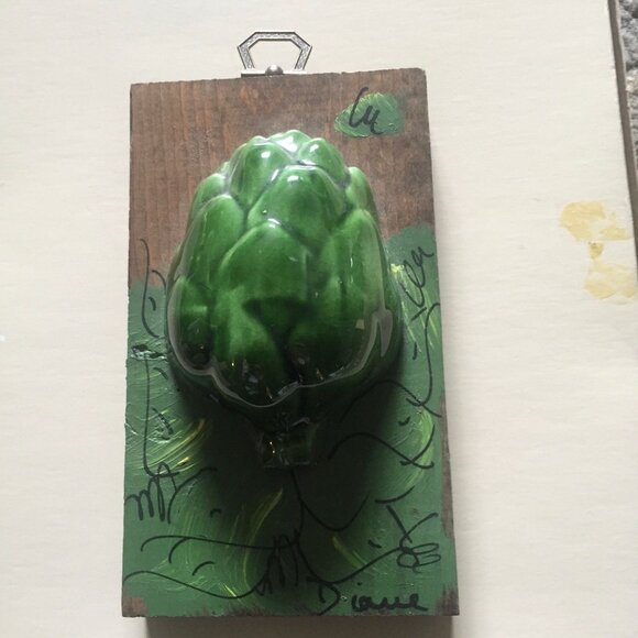 Vintage 1970's Handmade Artichoke Relief Folk Art On Wood Wall Sculpture Signed - Picture 1 of 10
